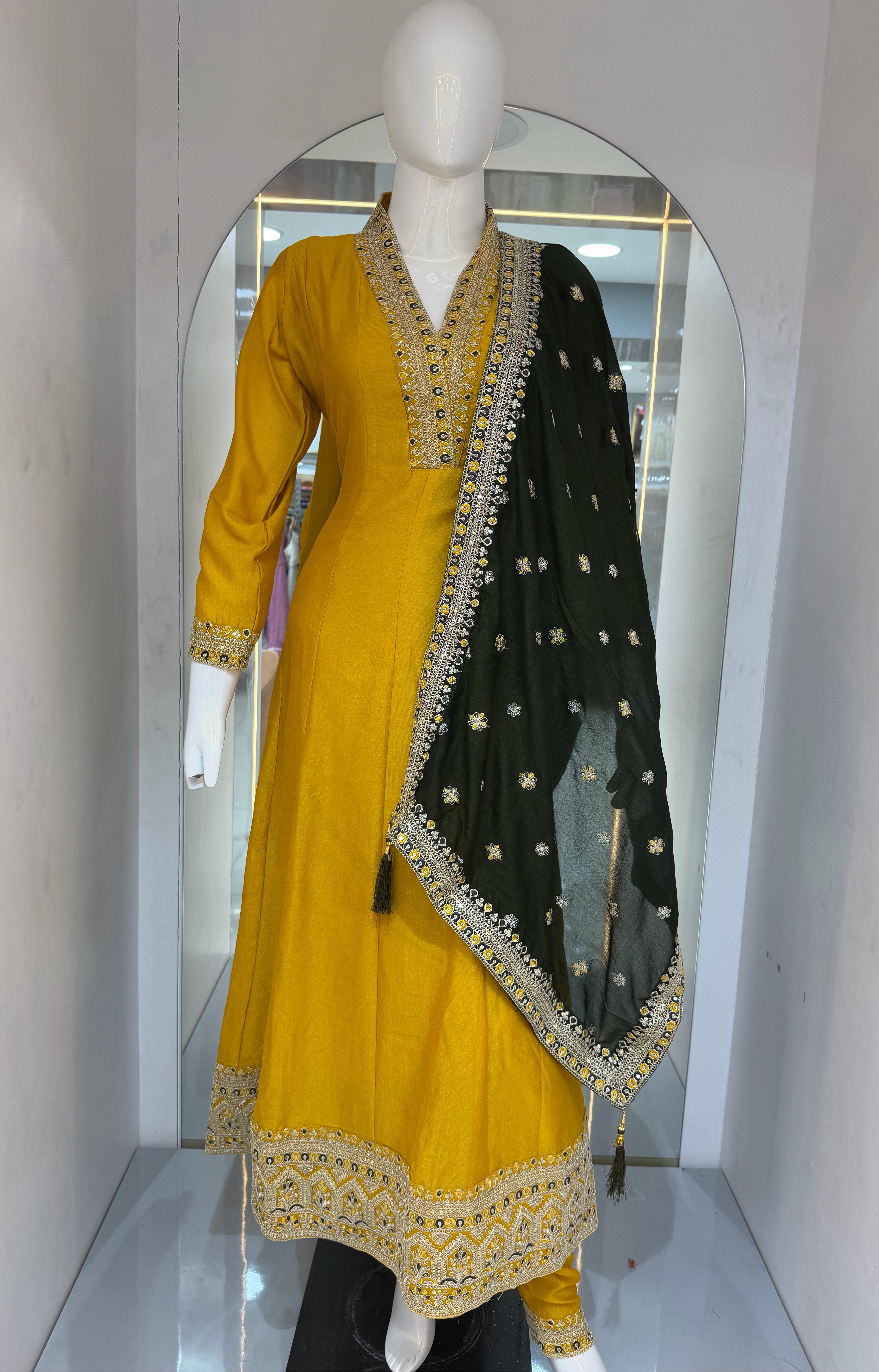 Yellow Kurta with Green Dupatta view 2