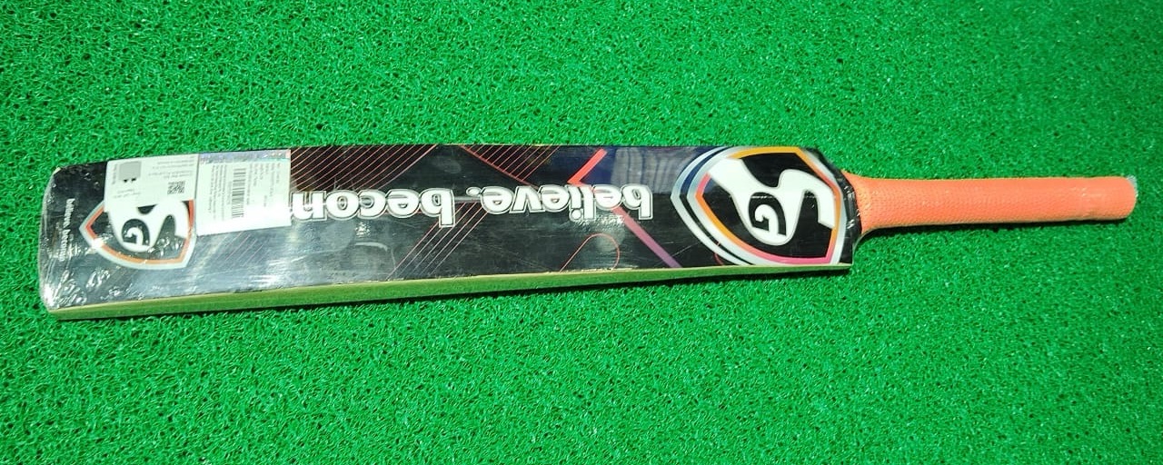 SG Thunder Cricket Bat view 2