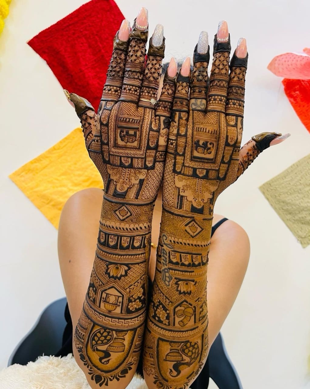 Intricate Bridal Mehndi Design view 2