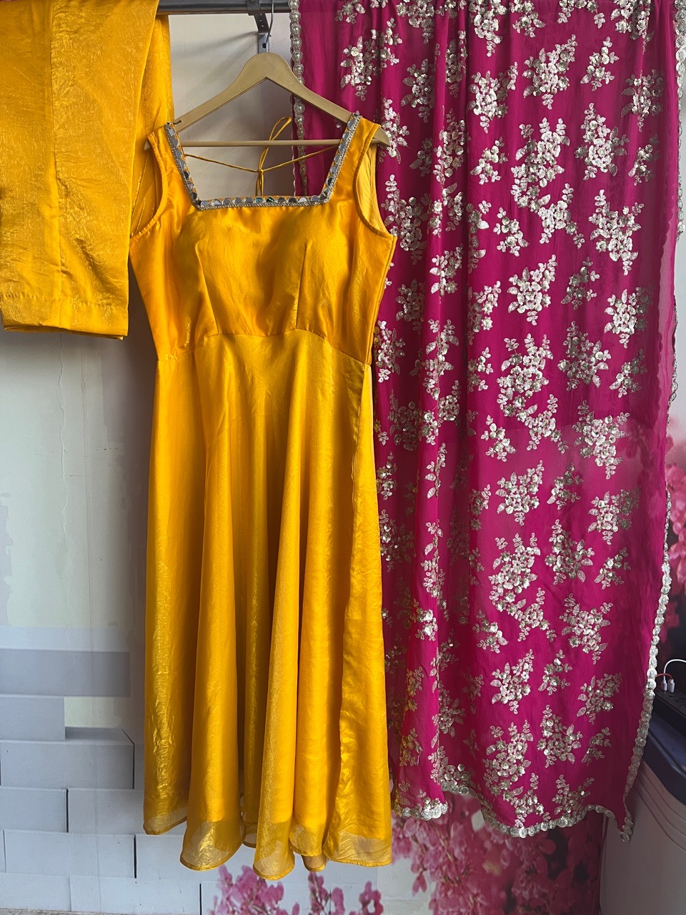 ‘Ayina’ Suit set - Yellow