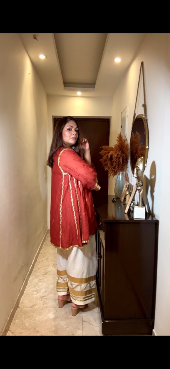 Red Ethnic Kurta with White Pants view 4