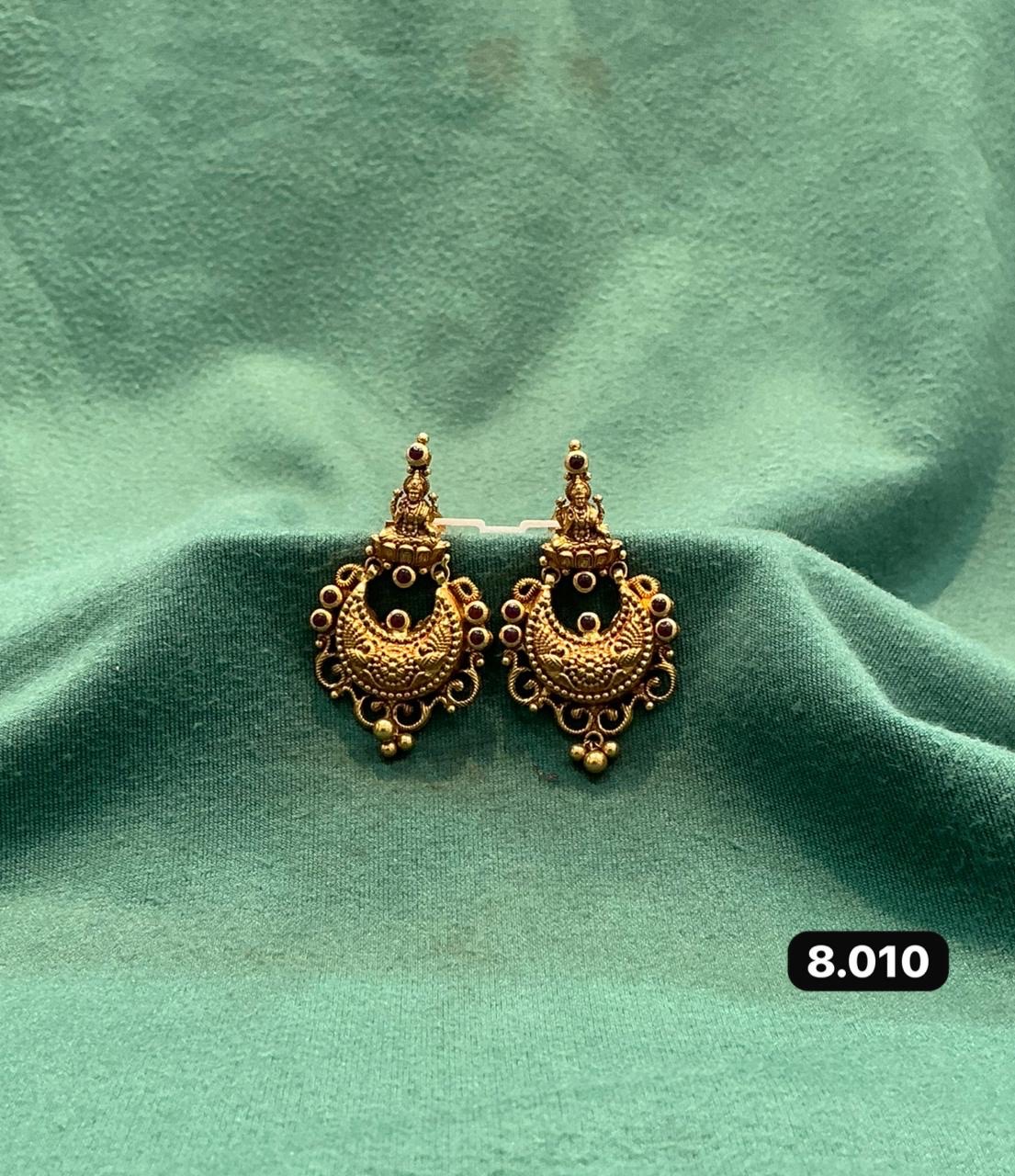 Antique Gold Earrings view 2
