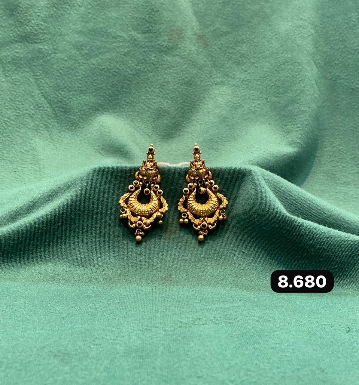 Antique Gold Earrings view 6