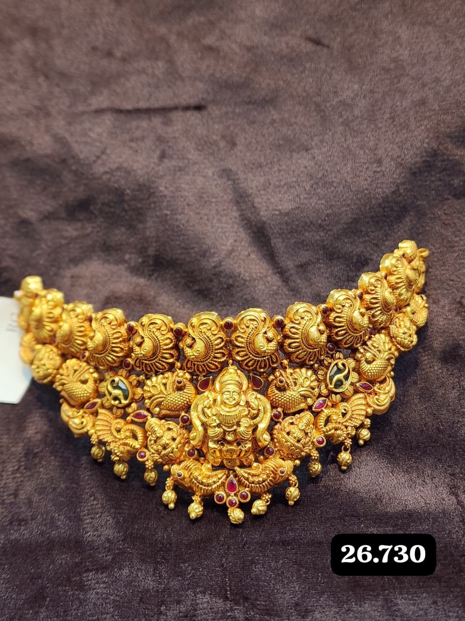 Antique Gold Chowker view 2
