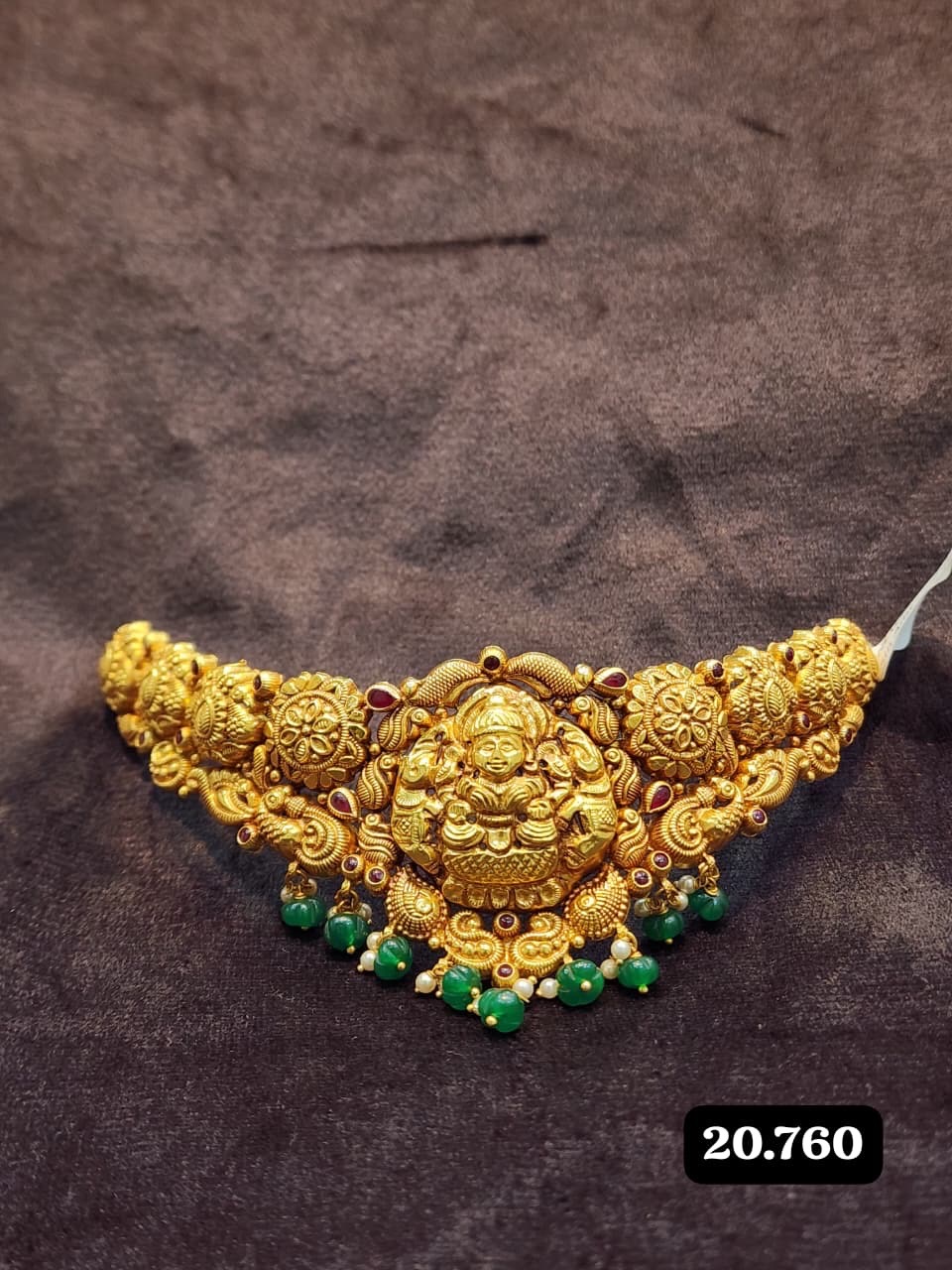 Antique Gold Chowker view 7