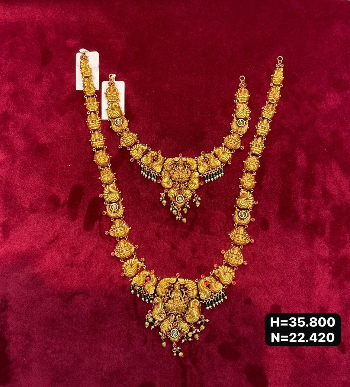 Antique Necklace Set view 2