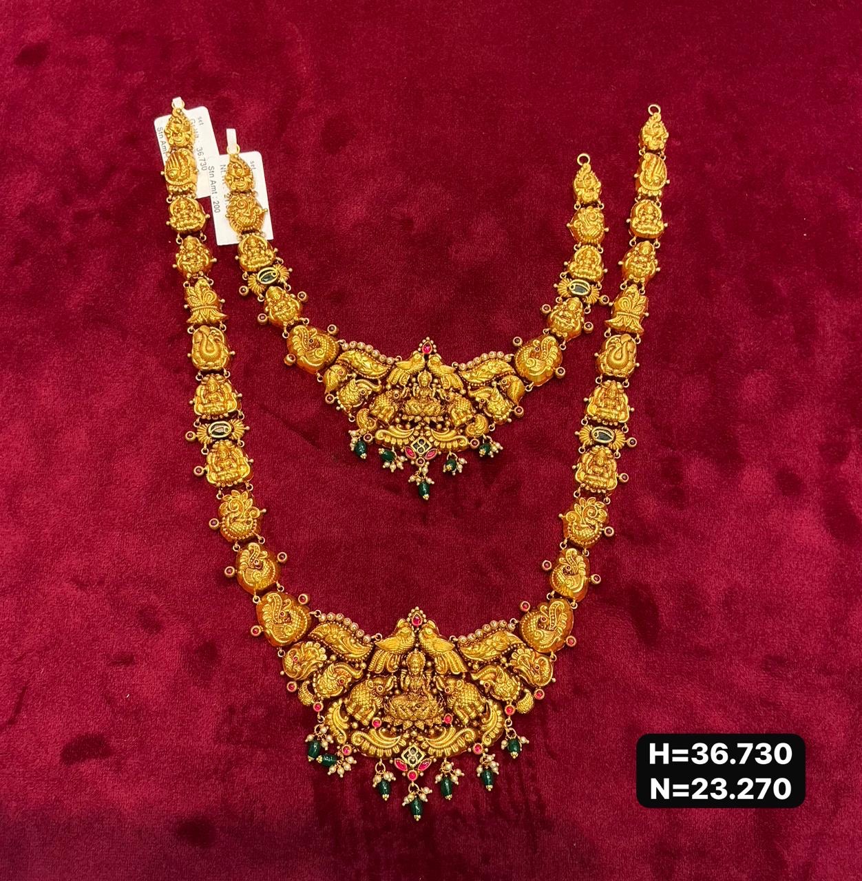 Antique Necklace Set view 7
