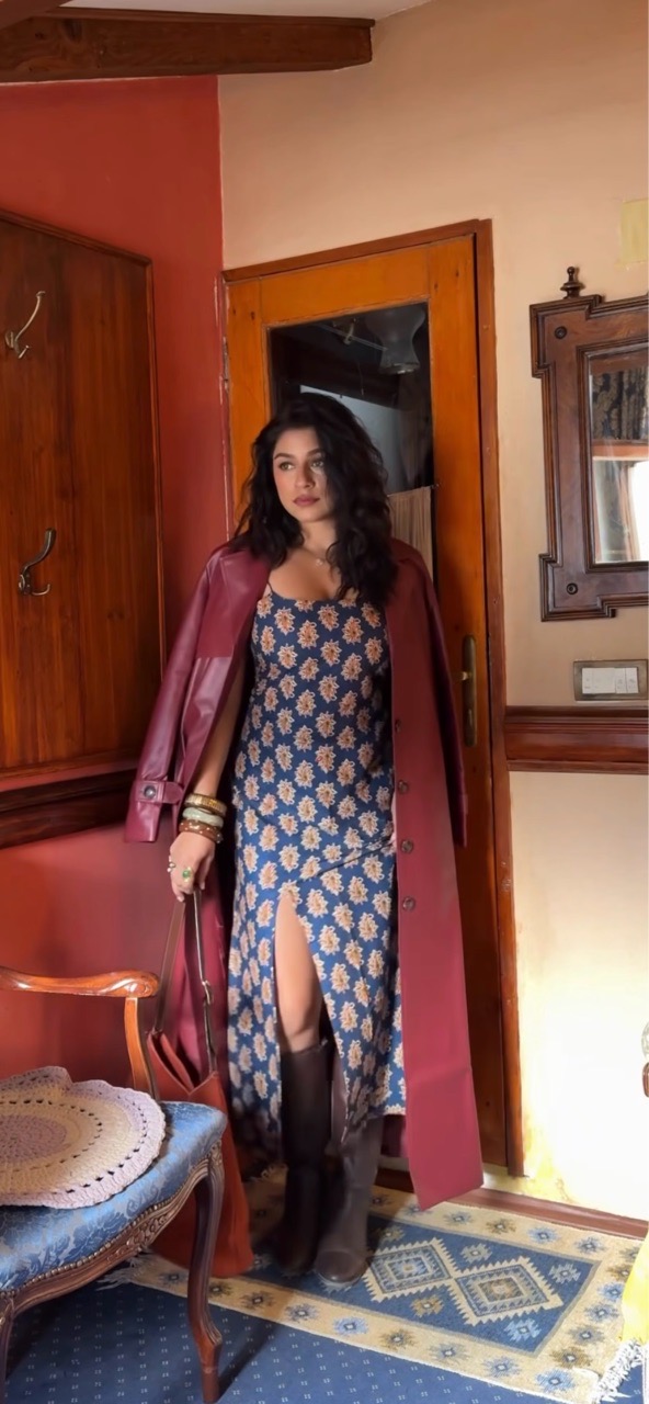 Ajrak Print Maxi Dress - Blue view 4