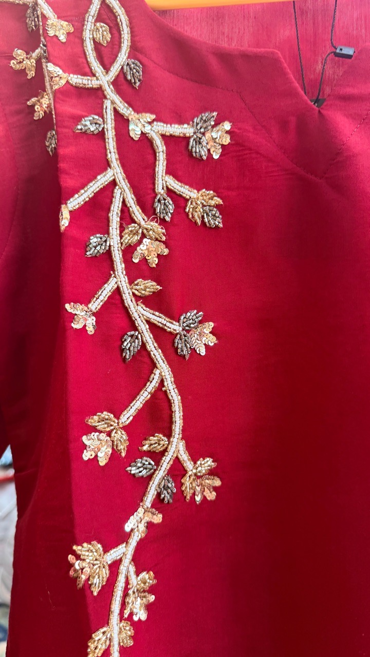 Embroidered Set by Sabhya Paridhaan view 2