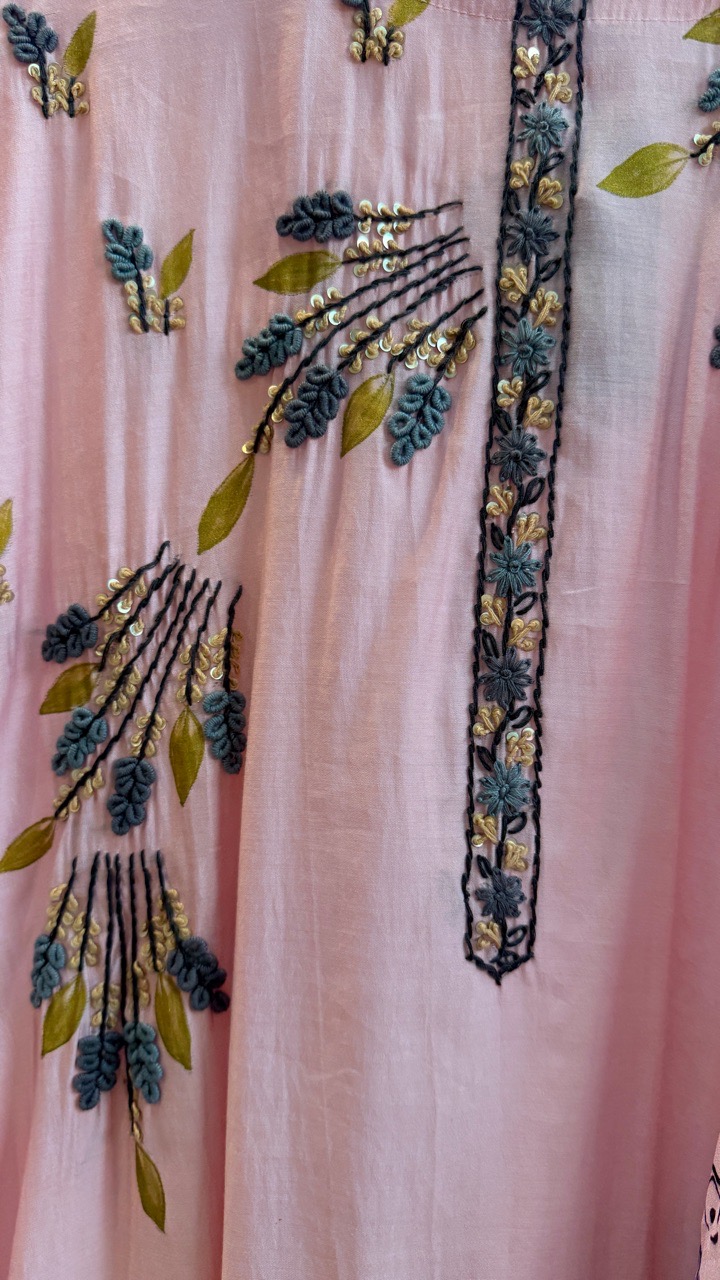 Pink Katha Work Cotton Kurta Set view 2