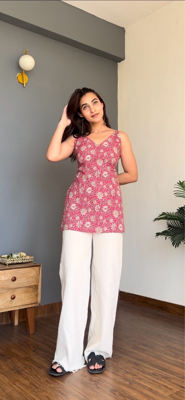 Pink lace-up cami Kurti view 10