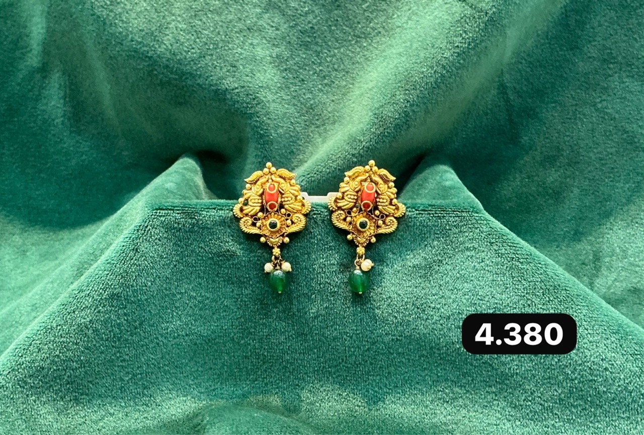 Traditional Lion Motif Earrings view 7