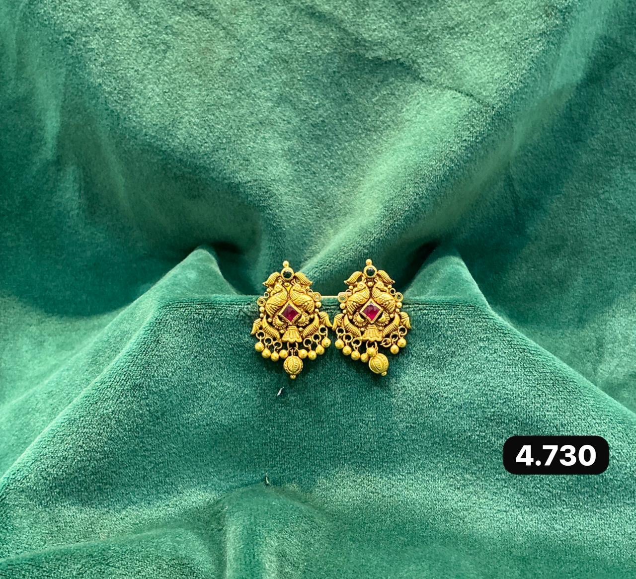 Traditional Lion Motif Earrings view 6