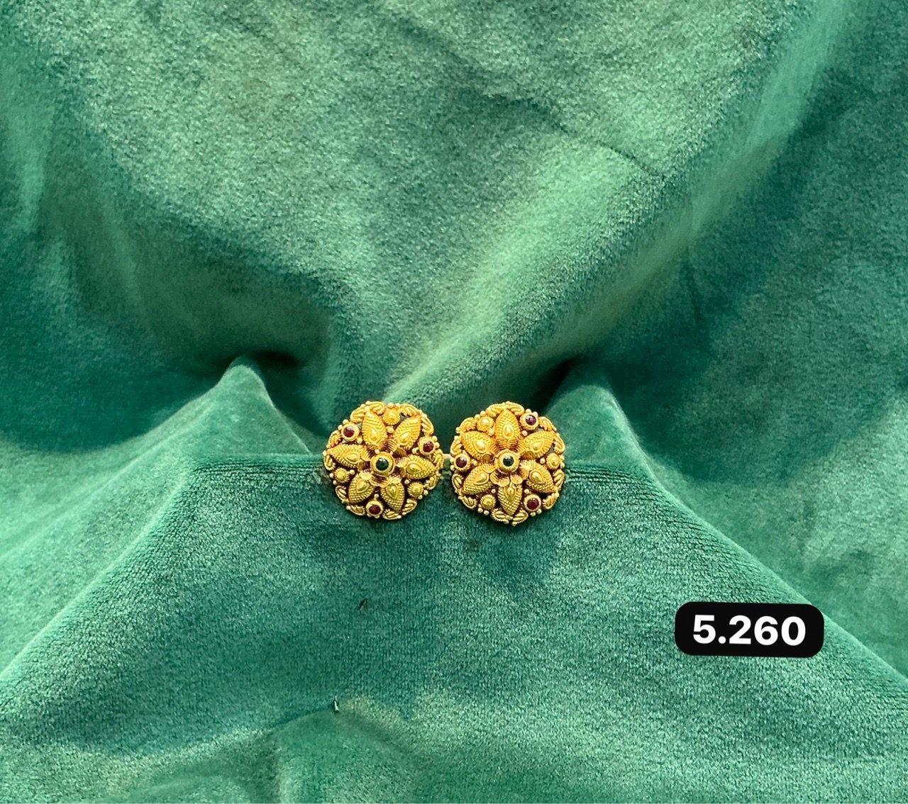 Traditional Lion Motif Earrings view 9