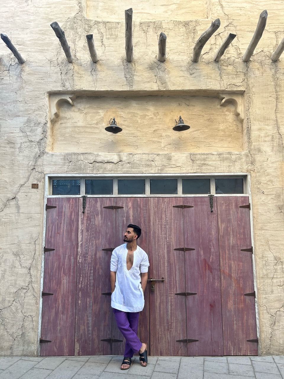 Chikan Deep Neck Kurta view 2