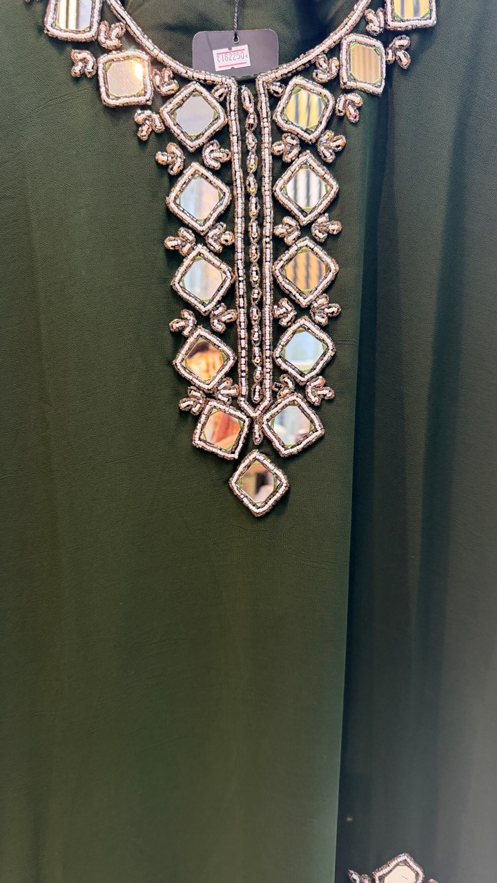 Elegant Crape Mirror Suit by Sabhya Paridhaan view 2