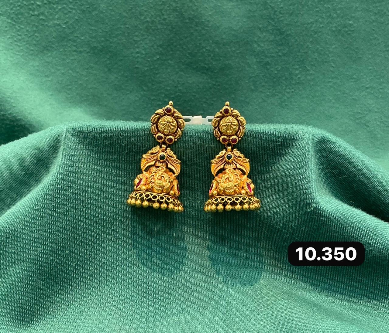 Traditional Gold Zhumka Earrings view 3