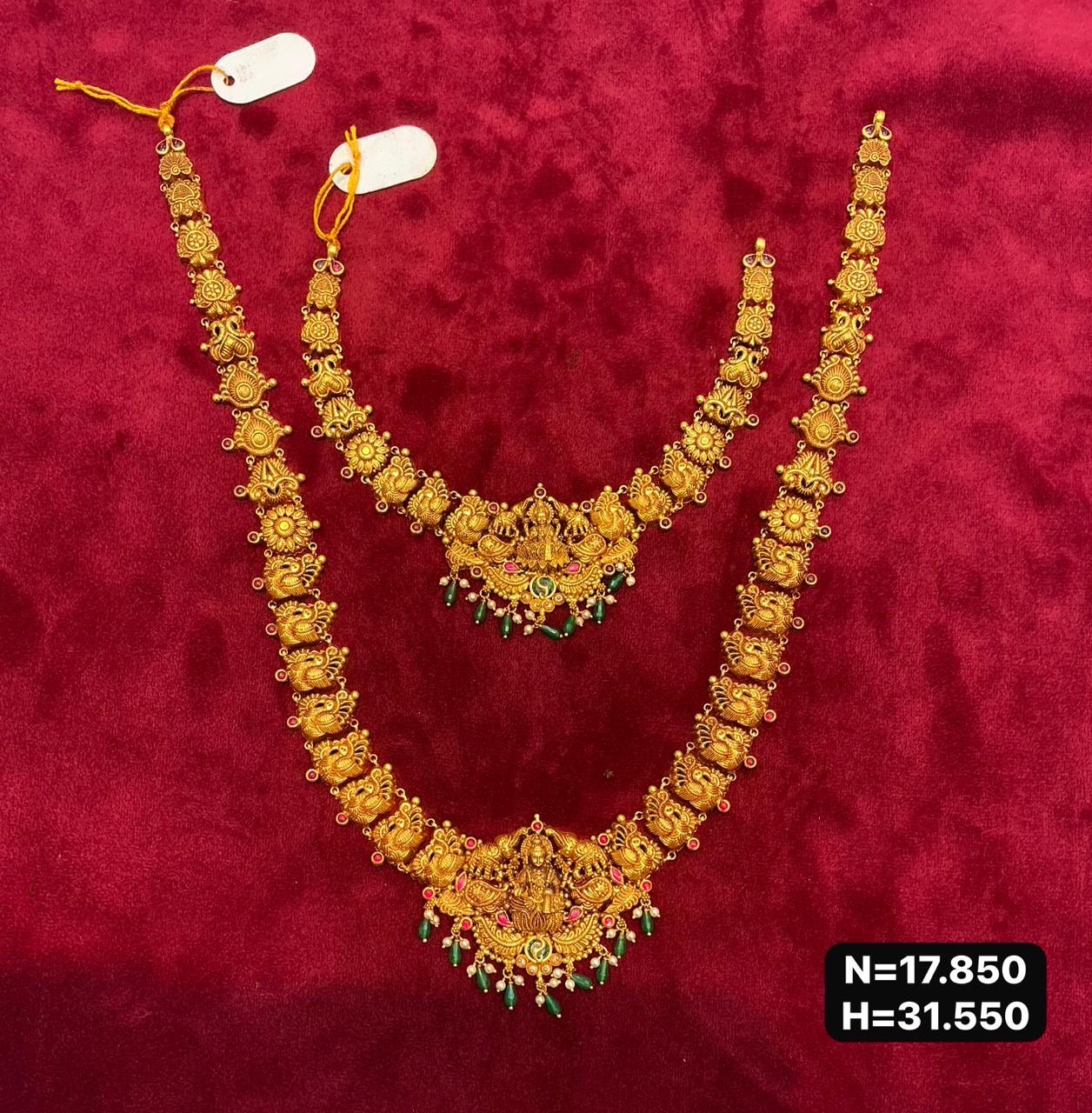 Gold Necklace Set view 6