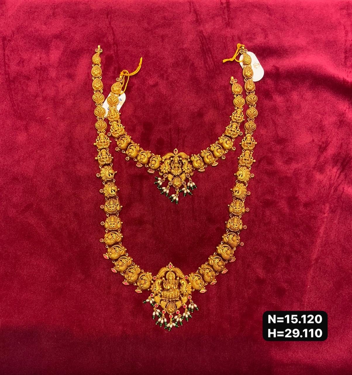 Gold Necklace Set view 4