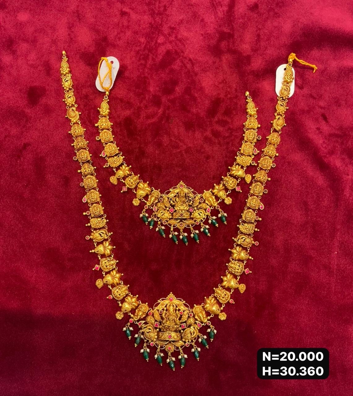 Gold Necklace Set view 3