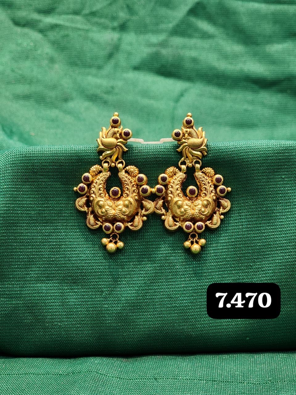 Traditional Gold Jhumka Earrings view 7