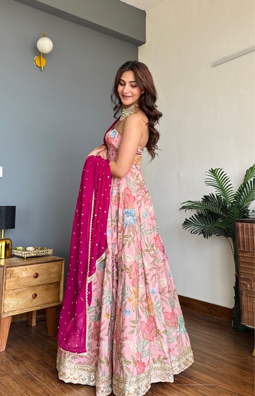 ‘Gulzar’ Lehenga set with Corset Blouse view 3