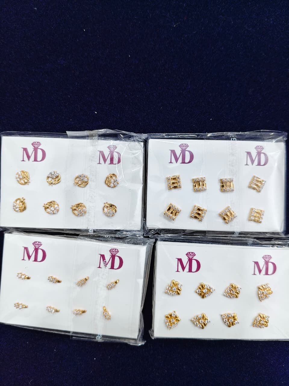 Traditional Gold Stud Earrings view 8