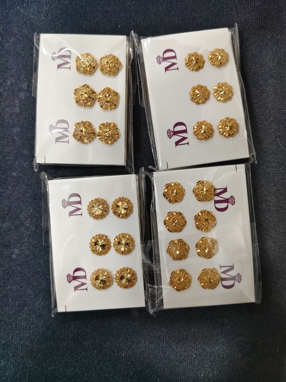 Traditional Gold Stud Earrings view 3