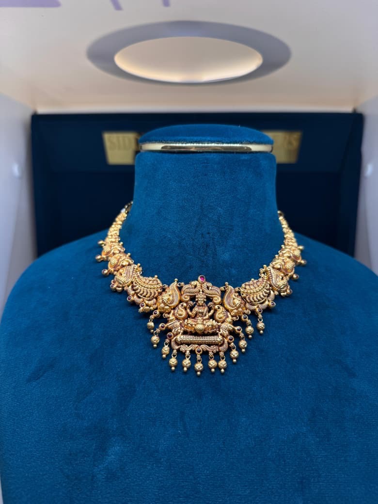 Gold Necklace1 view 2