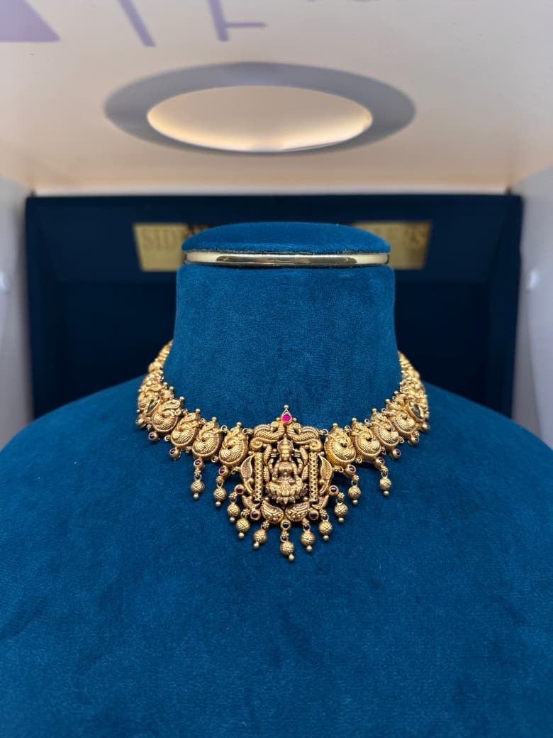 Gold Necklace1 view 4