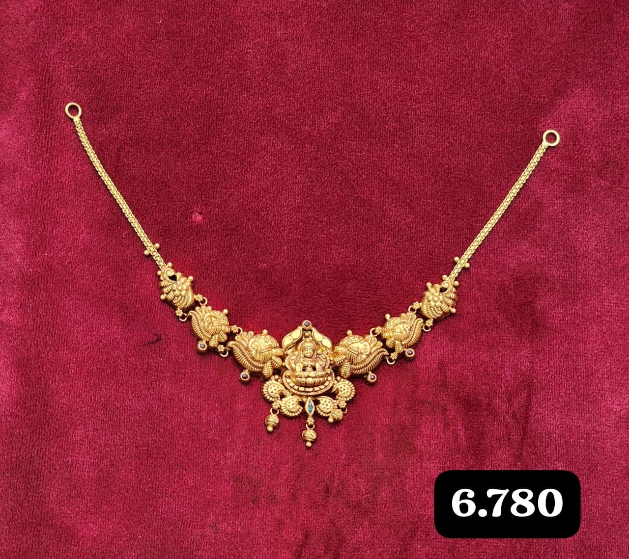 Traditional Pendent Gold Necklace view 5