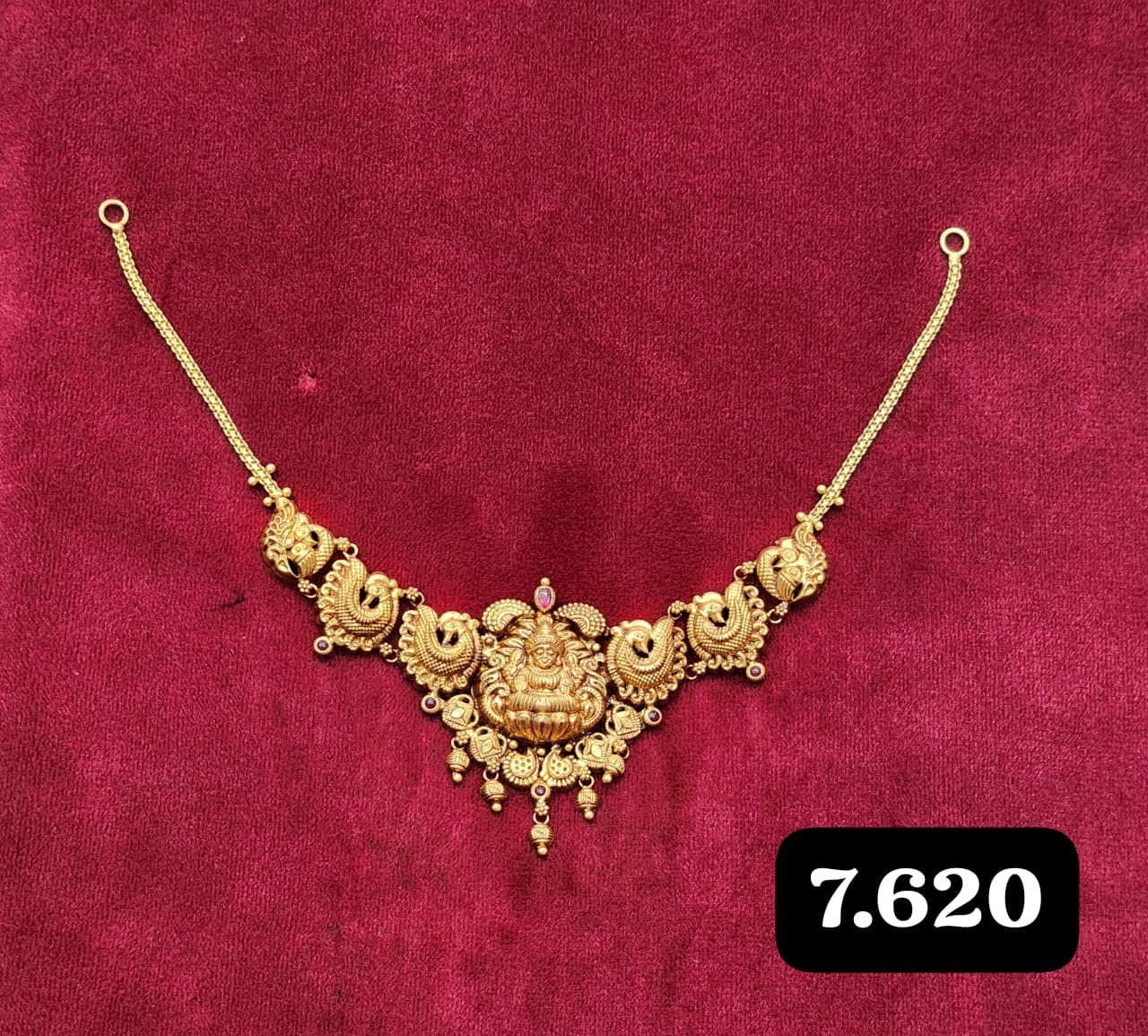 Traditional Pendent Gold Necklace view 2