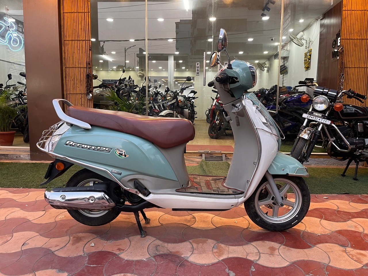 Suzuki Access 125/ 2024 Model view 4