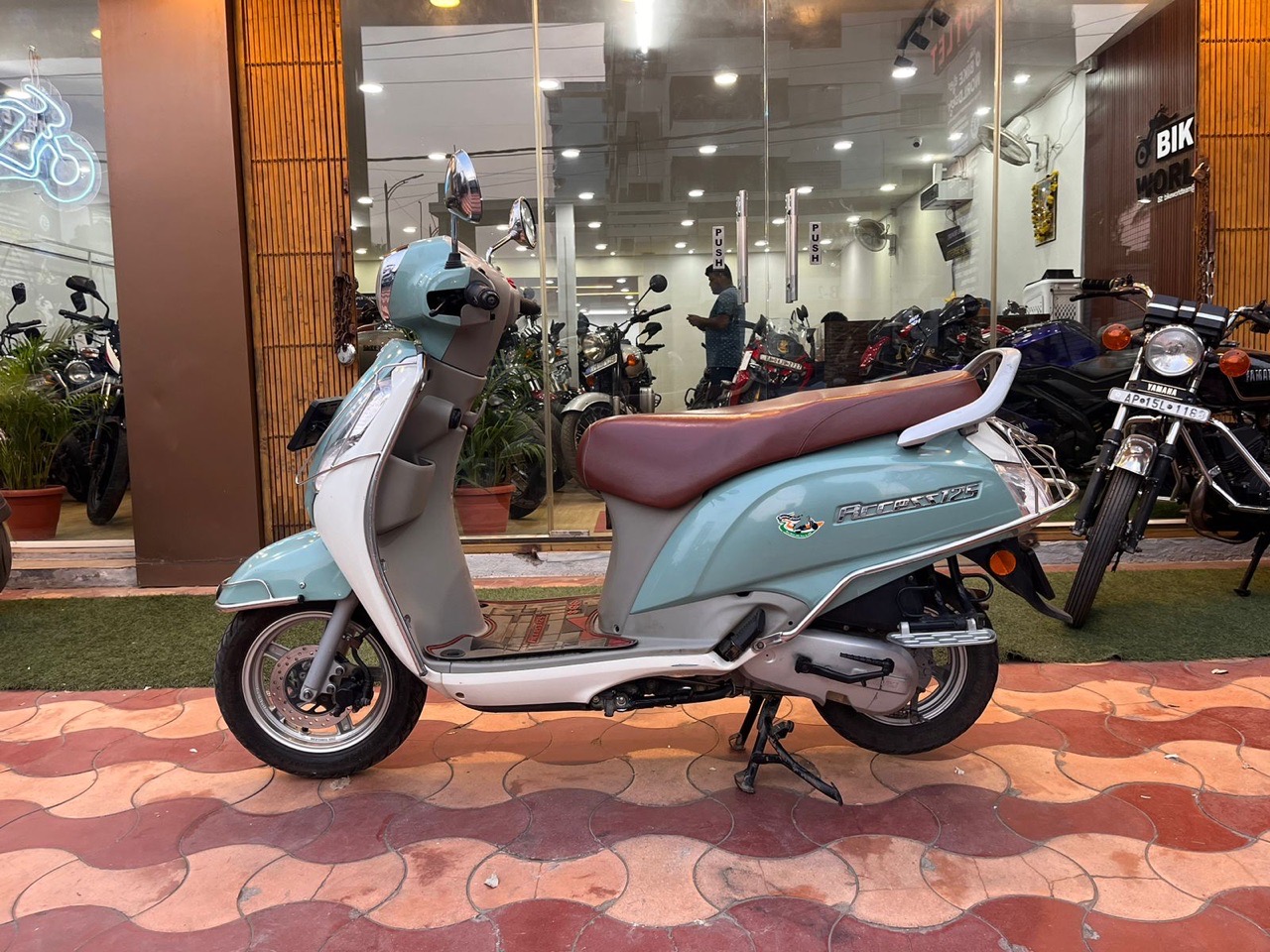 Suzuki Access 125/ 2024 Model view 6