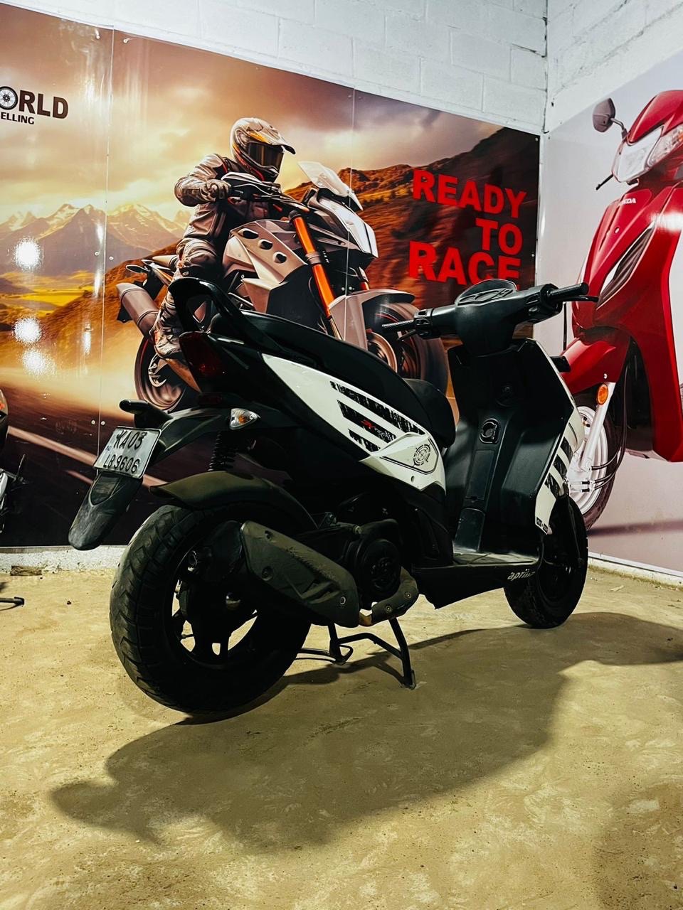 Aprilia Storm/2019 Dec view 7