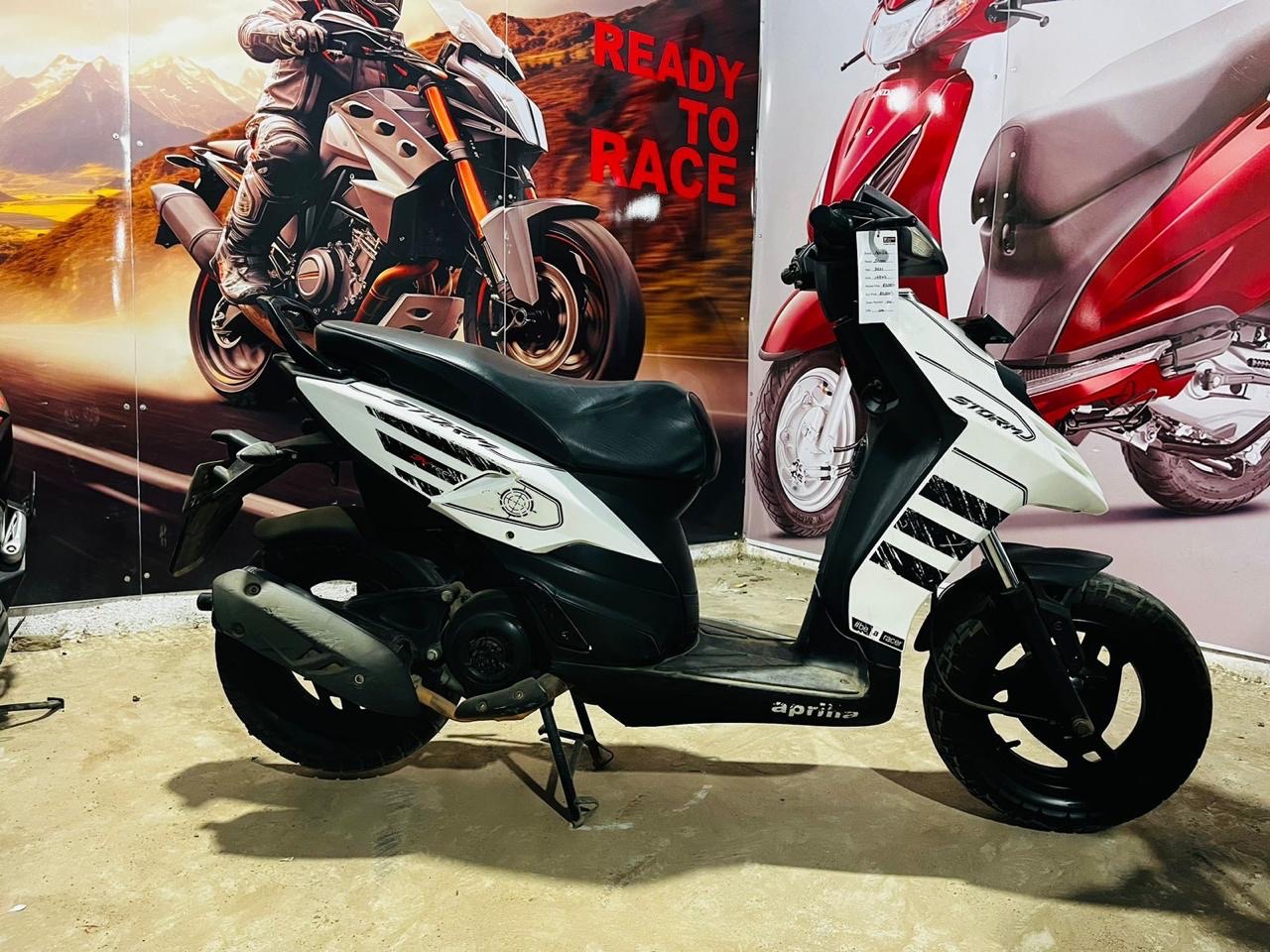Aprilia Storm/2019 Dec view 5