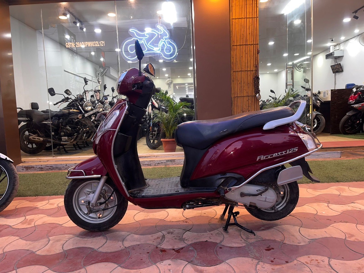 Suzuki Access 125/2018 Model view 5