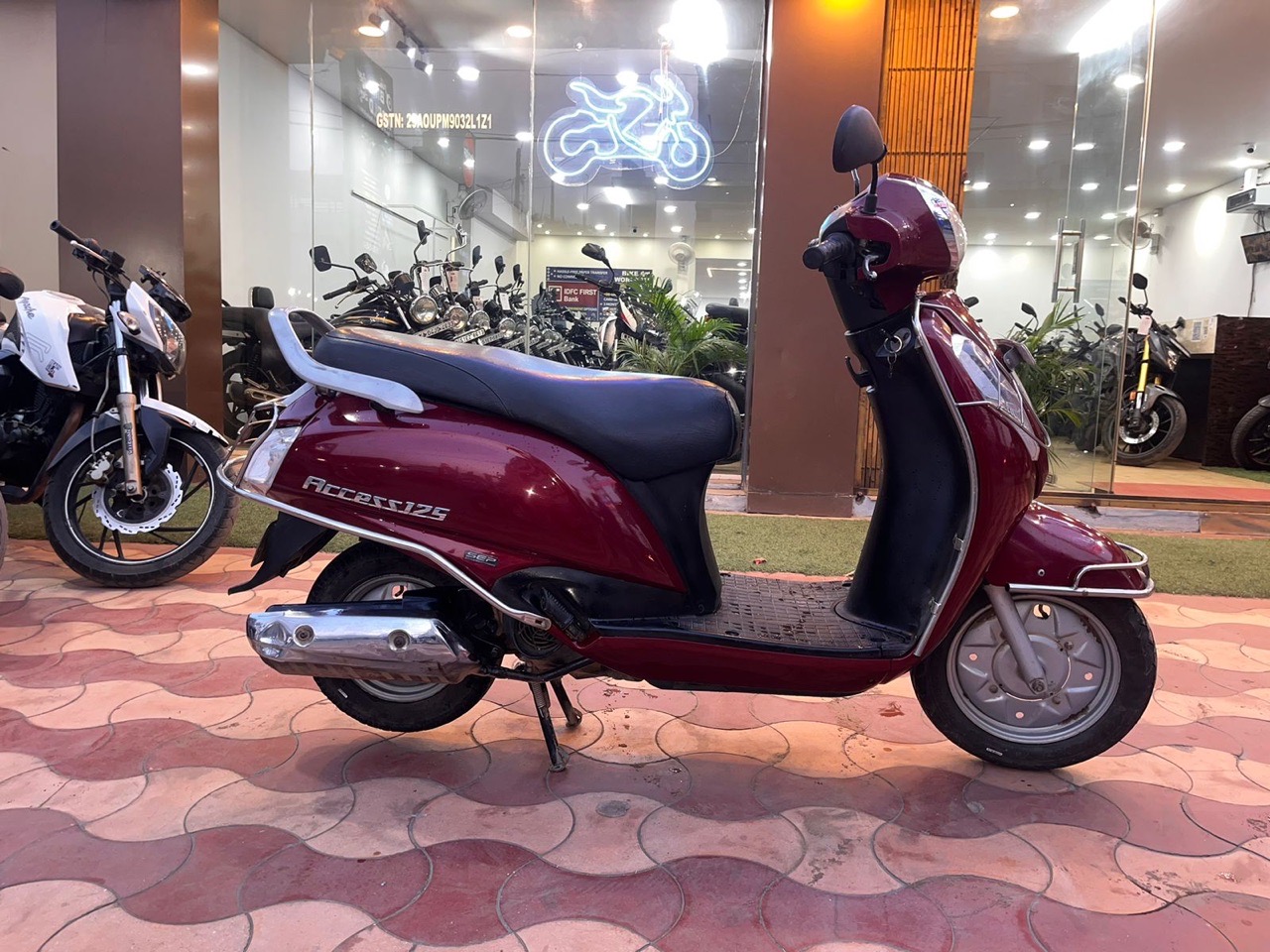 Suzuki Access 125/2018 Model view 4