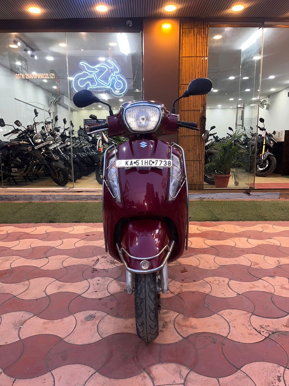 Suzuki Access 125/2018 Model view 3