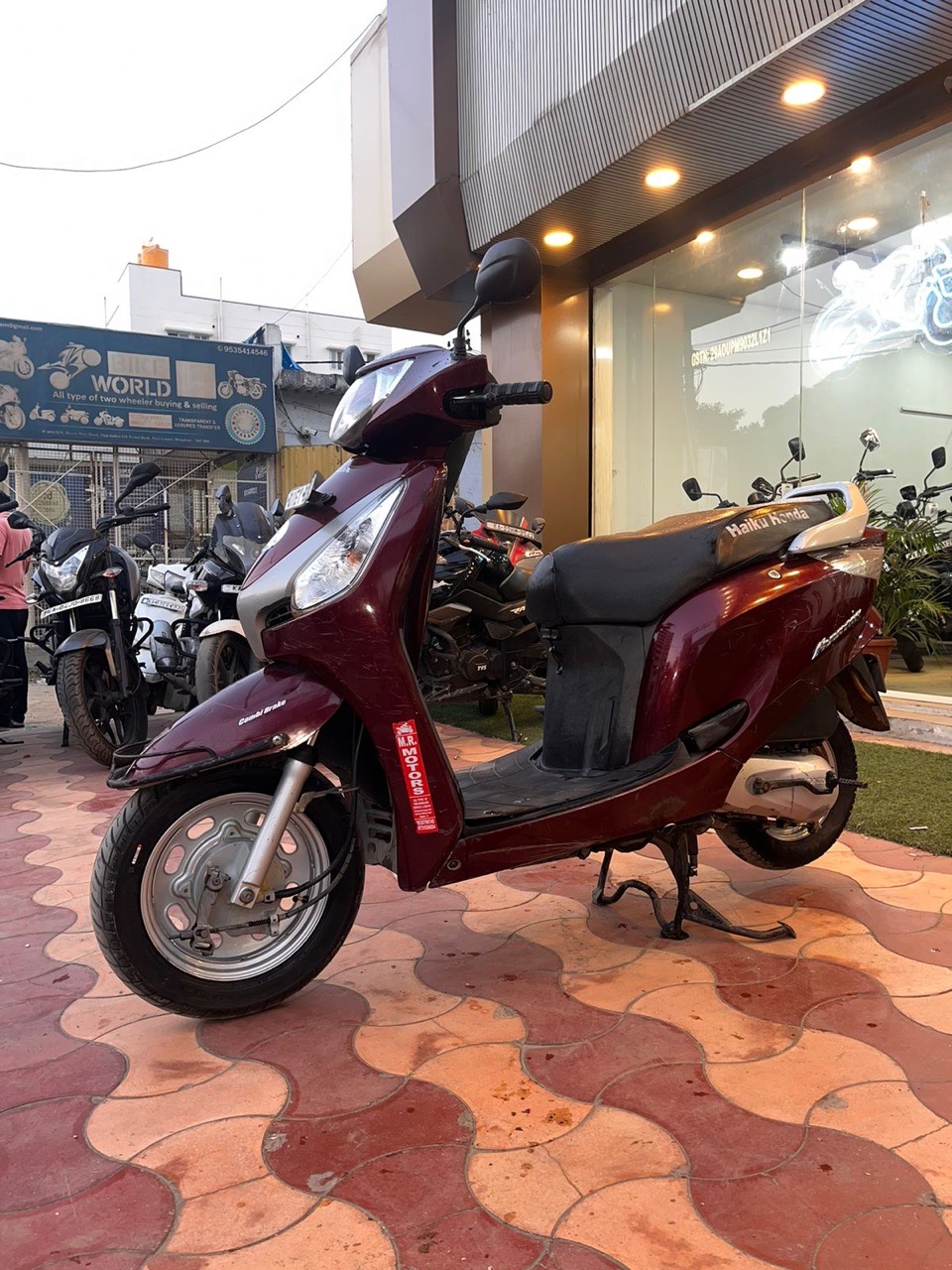 Honda Aviator/2012 Model view 3
