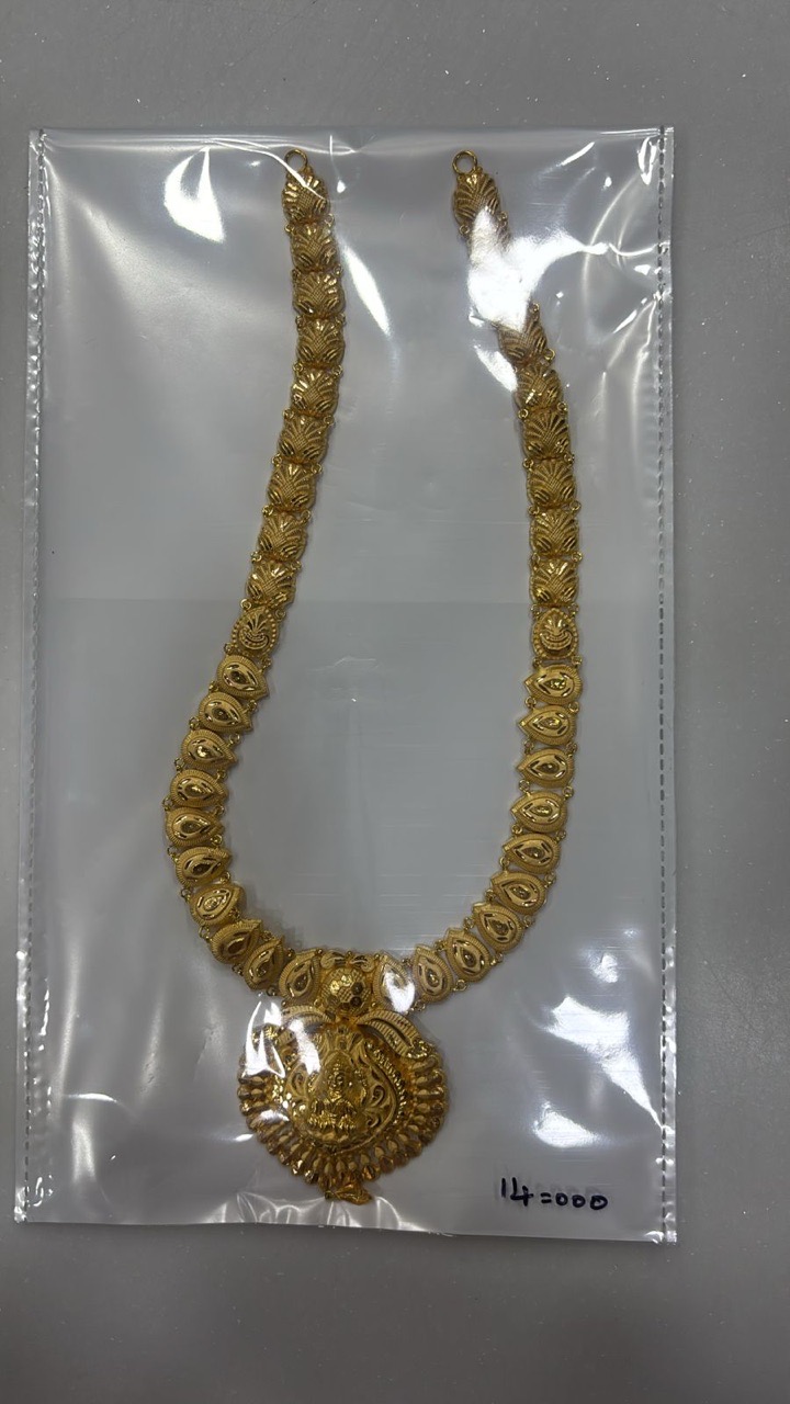 Traditional Gold Necklace3 view 3
