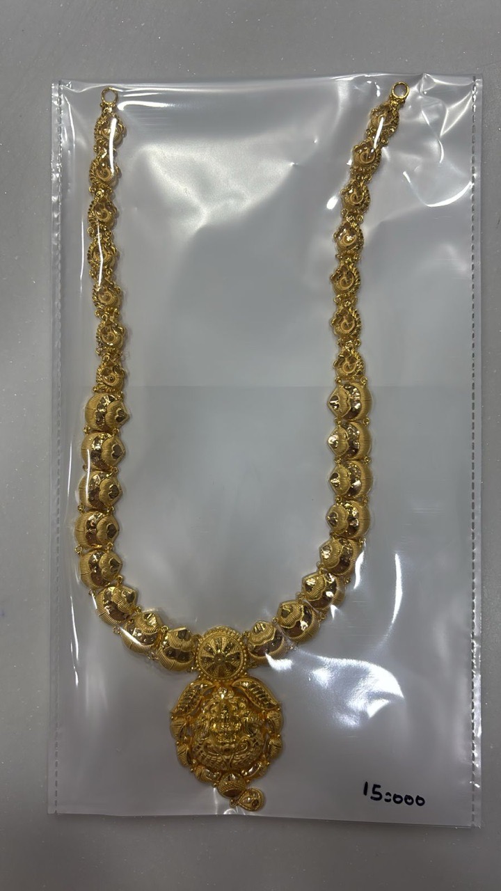Traditional Gold Necklace3 view 4