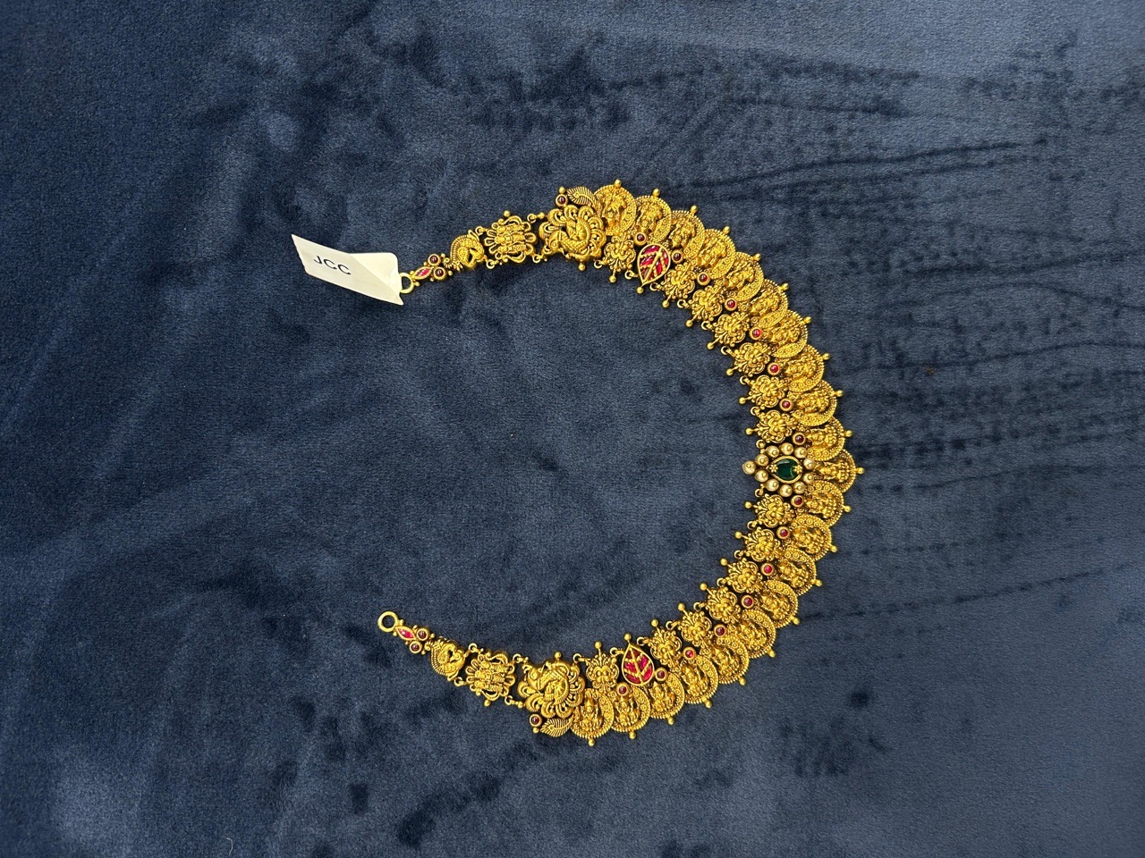 Traditional Gold Necklace4 view 4