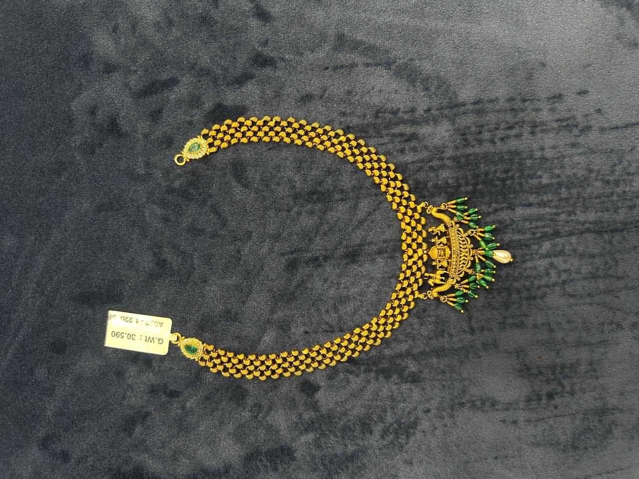Traditional Gold Necklace5 view 4