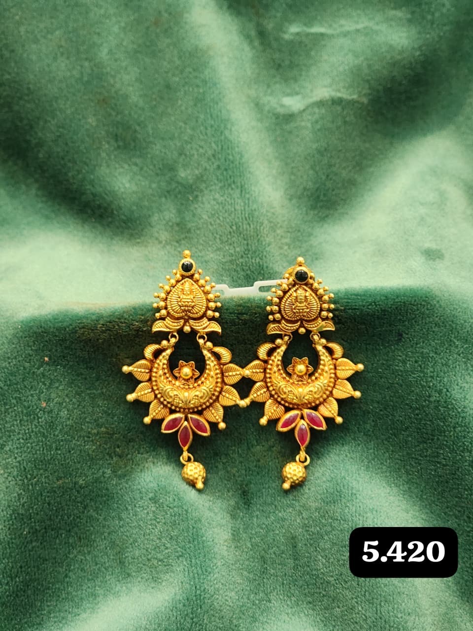 Gold Traditional Earrings view 2