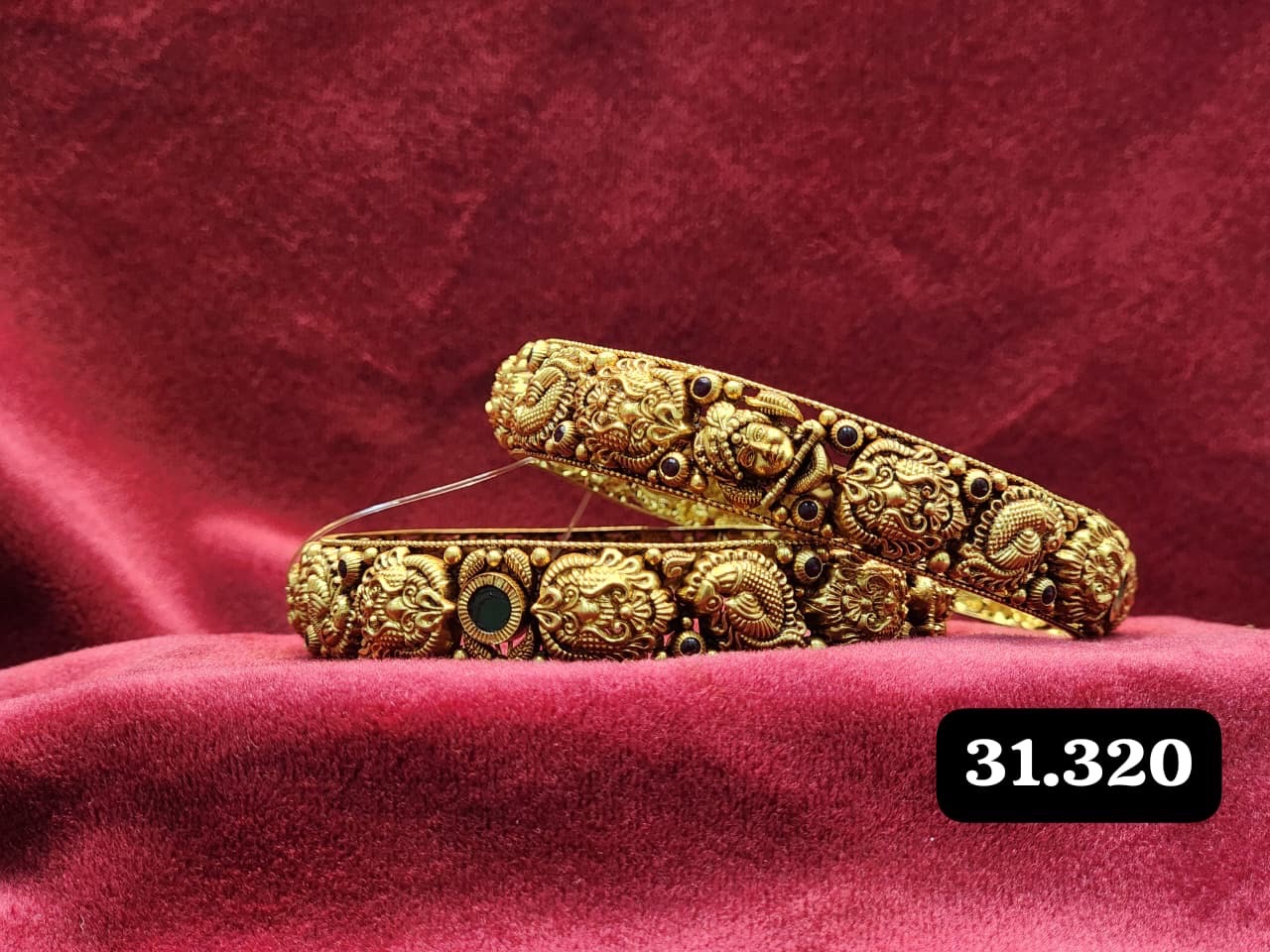 Traditional Gold Bangles1 view 8