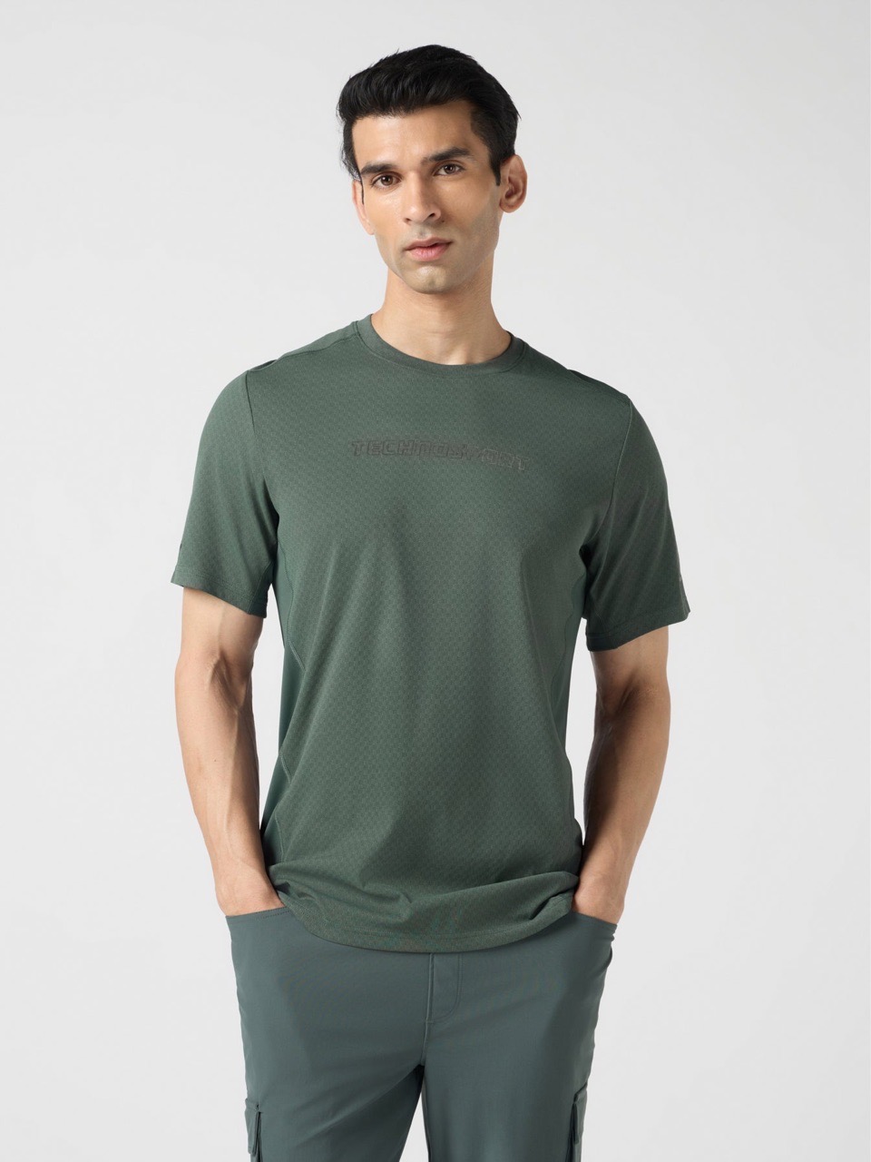 Sporty T-Shirt view 2