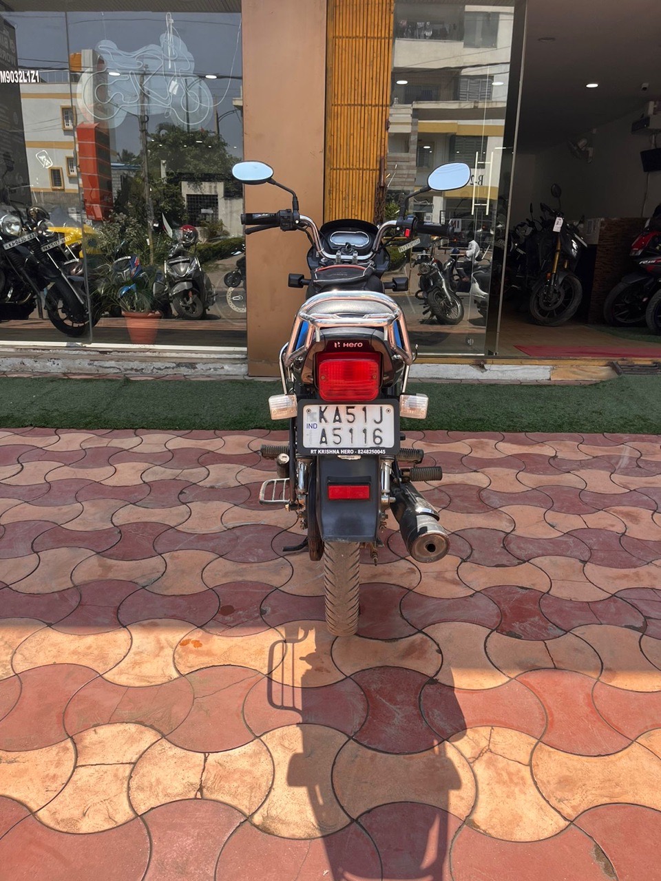 Hero  Splendor Plus/2023 Model view 8