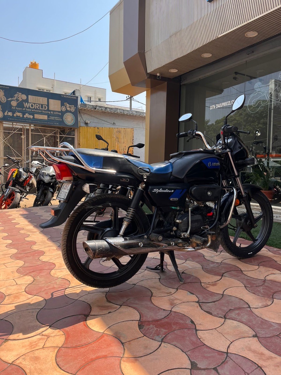 Hero  Splendor Plus/2023 Model view 7