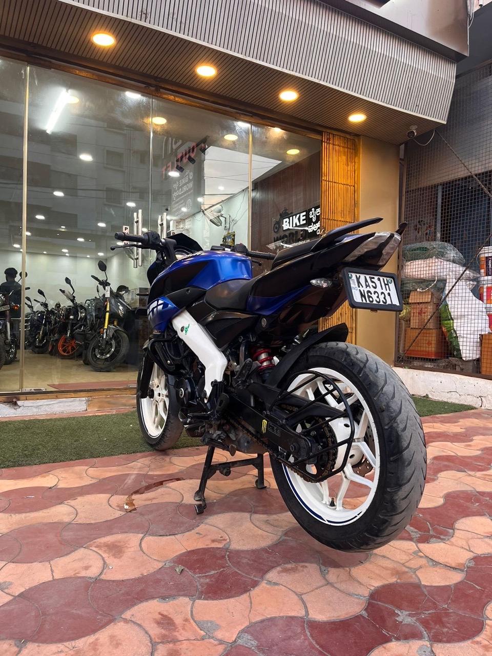 Bajaj Pulsar NS200/2020 Model view 8